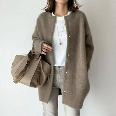 Silvia Elegant cardigan